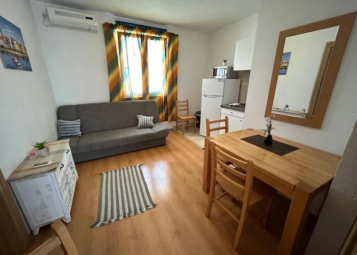 Adriatic Breeze Family Апартаменты *