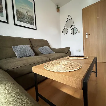 Adriatic Breeze Family 트로기르