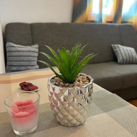 Апартаменти Adriatic Breeze Family